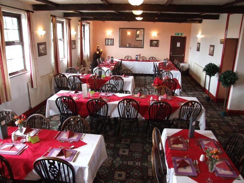 The West Country Inn 클로벨리 외부 사진