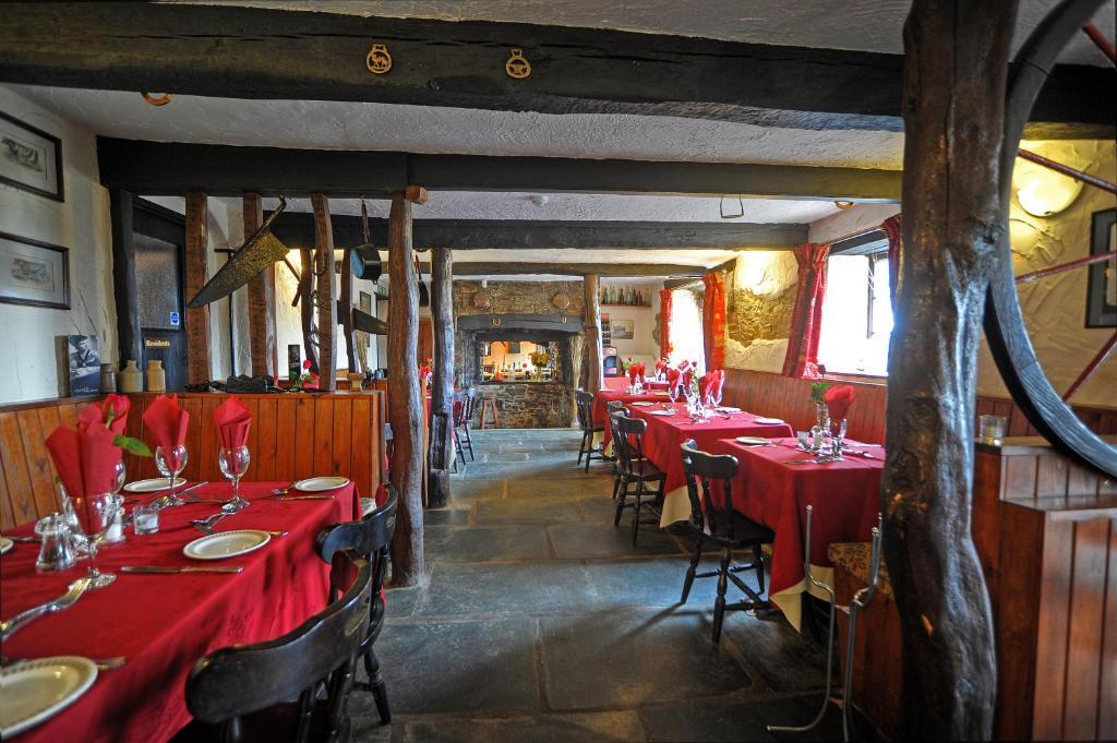 The West Country Inn 클로벨리 외부 사진